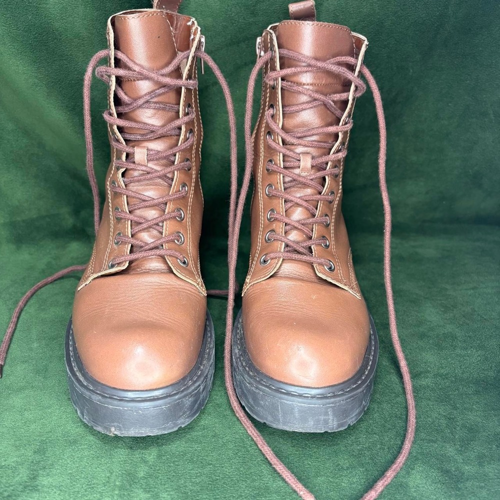Steve Madden Tornado Cognac Brown Combat Boots Chunky Lug Sole Women 8 TORN02S1